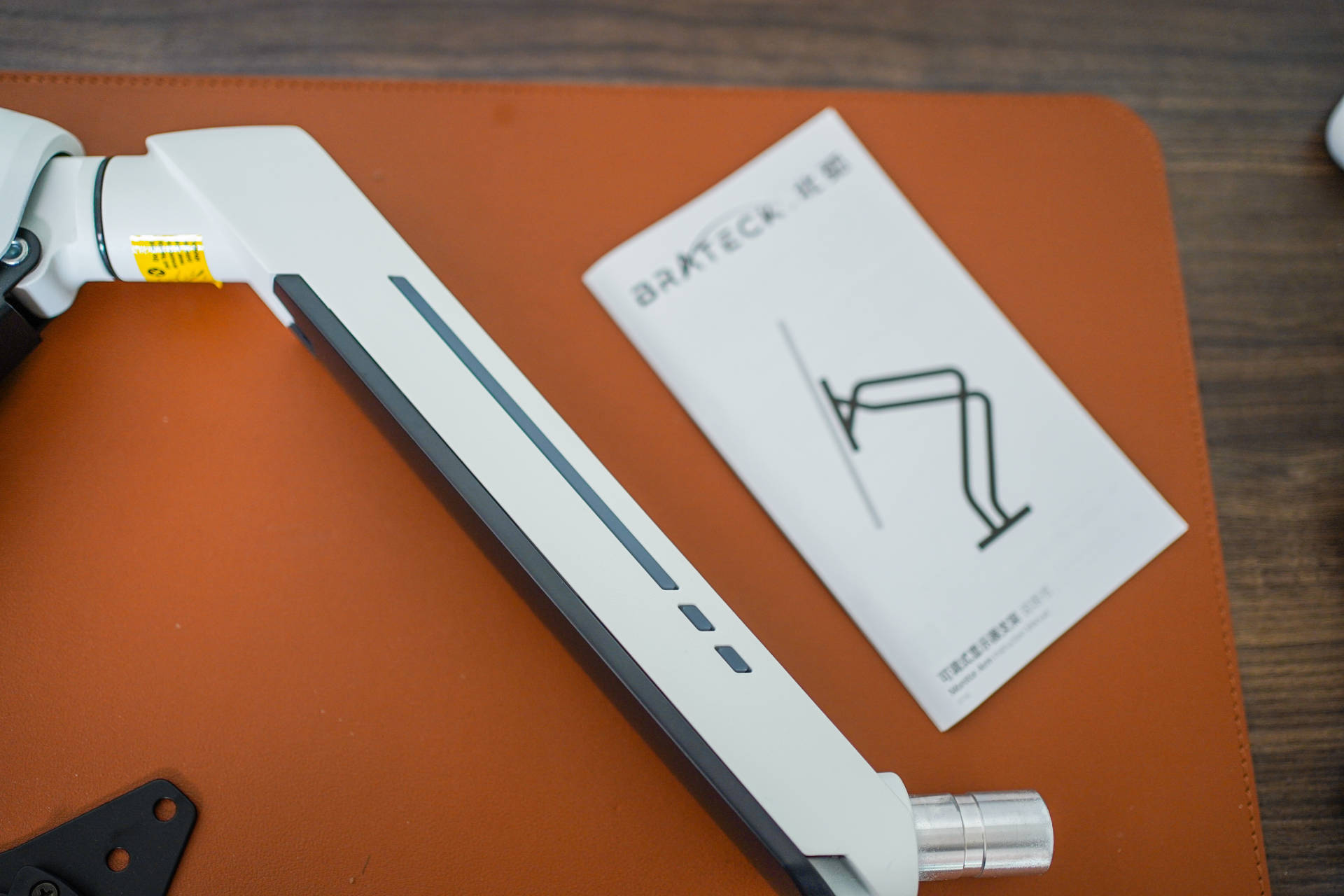 白天生产力晚上爱奇艺，八千字教你打造一键切换主题桌面