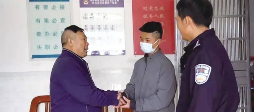 银行账户突然多出100万，一分没花被判无期，银行：系统故障照判