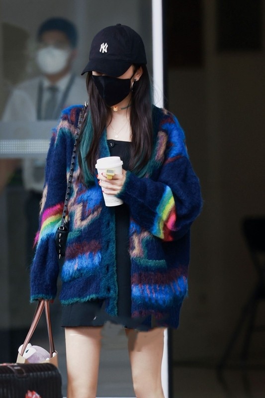 适合四十岁女人的冬装外套,冬季耐脏又保暖衣服女外套