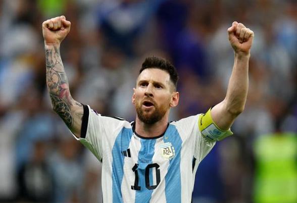 足球巨星故事,足球巨星们那些鲜为人知的对话