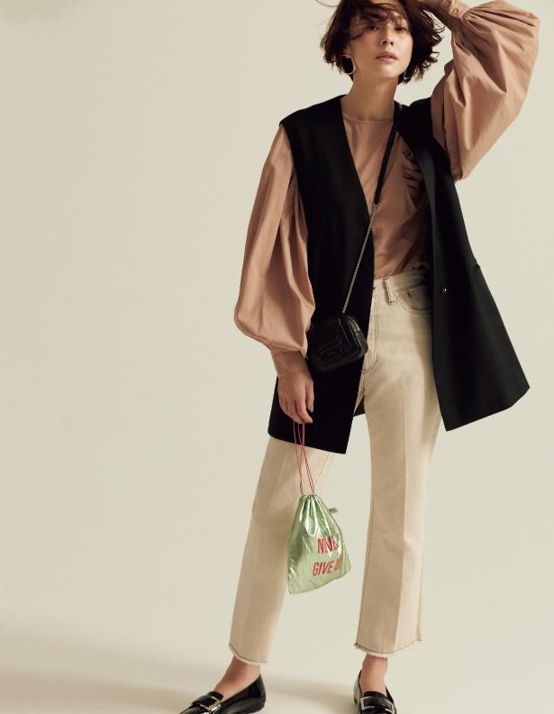 白卫衣叠穿什么衬衣好看,牛仔衬衣单穿叠穿都好看