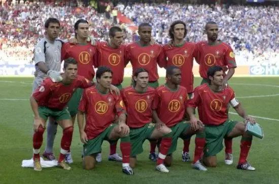 史海钩沉：2004年希腊上演神话，稚嫩C罗泪流双颊