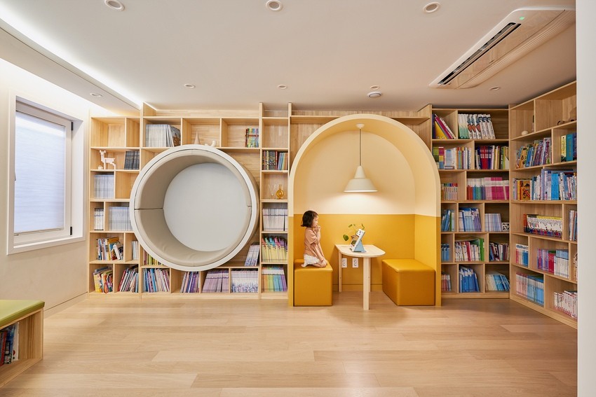 一家六口住390平方的别墅,一家6口住在40平米的房子