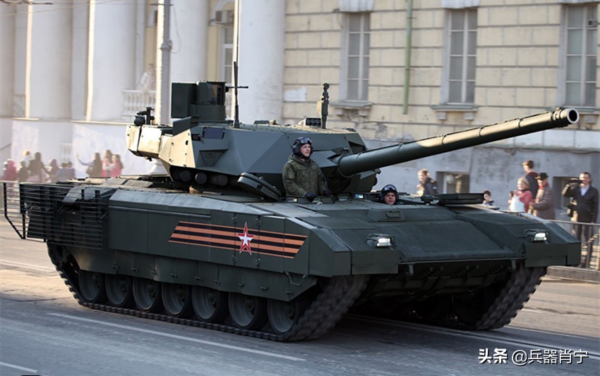 单价猛降至400万美元！俄军2023年接收T-14，此前已延期多年