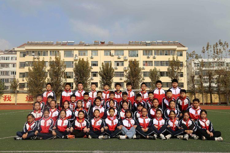 青山如画立天地绿水似绸染苍穹永安路小学5.8班楹联练笔,第67期