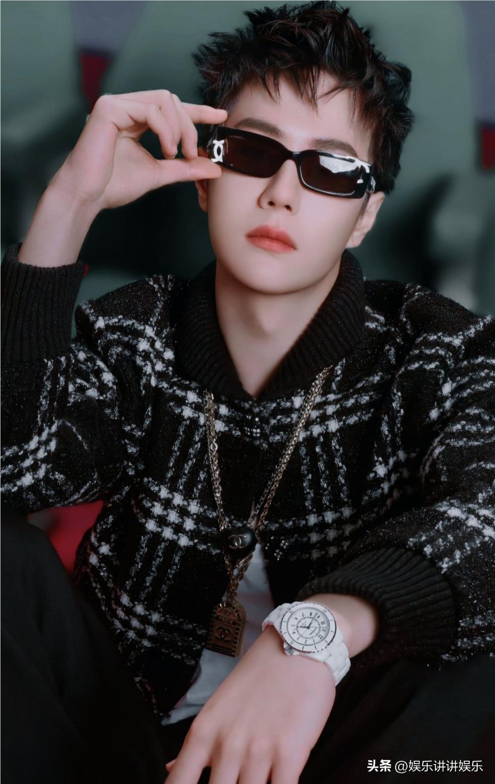 王一博街舞总决赛粉丝直拍,街舞现场王一博粉丝