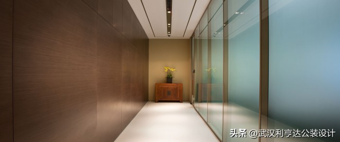 小型办公室装修效果图片,办公室集成墙板装修效果