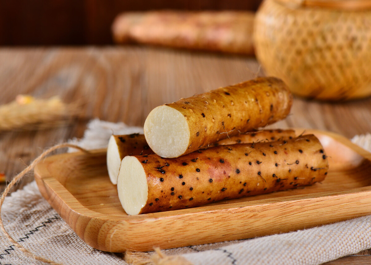 今天立冬吃什么对身体健康,立冬这天吃东西补吗