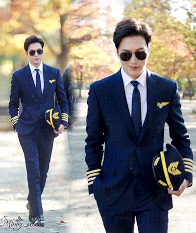 曾经很帅现在发福的男明星,曾经很胖的男明星现在很帅