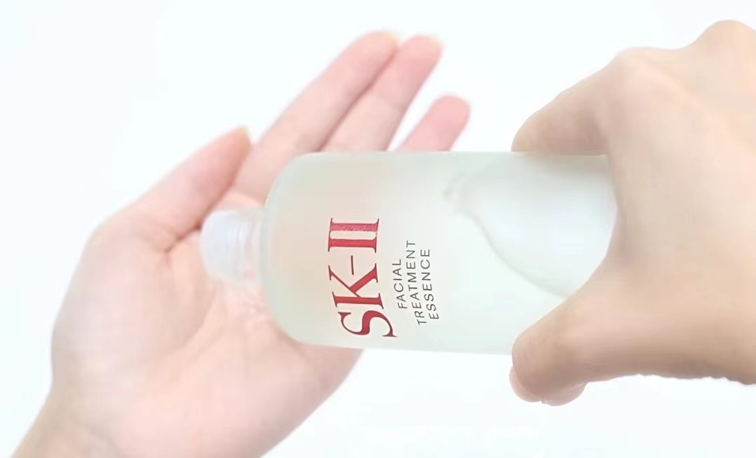 大牌哪一款精华水好用,如何选择最让人纠结的三款精华水