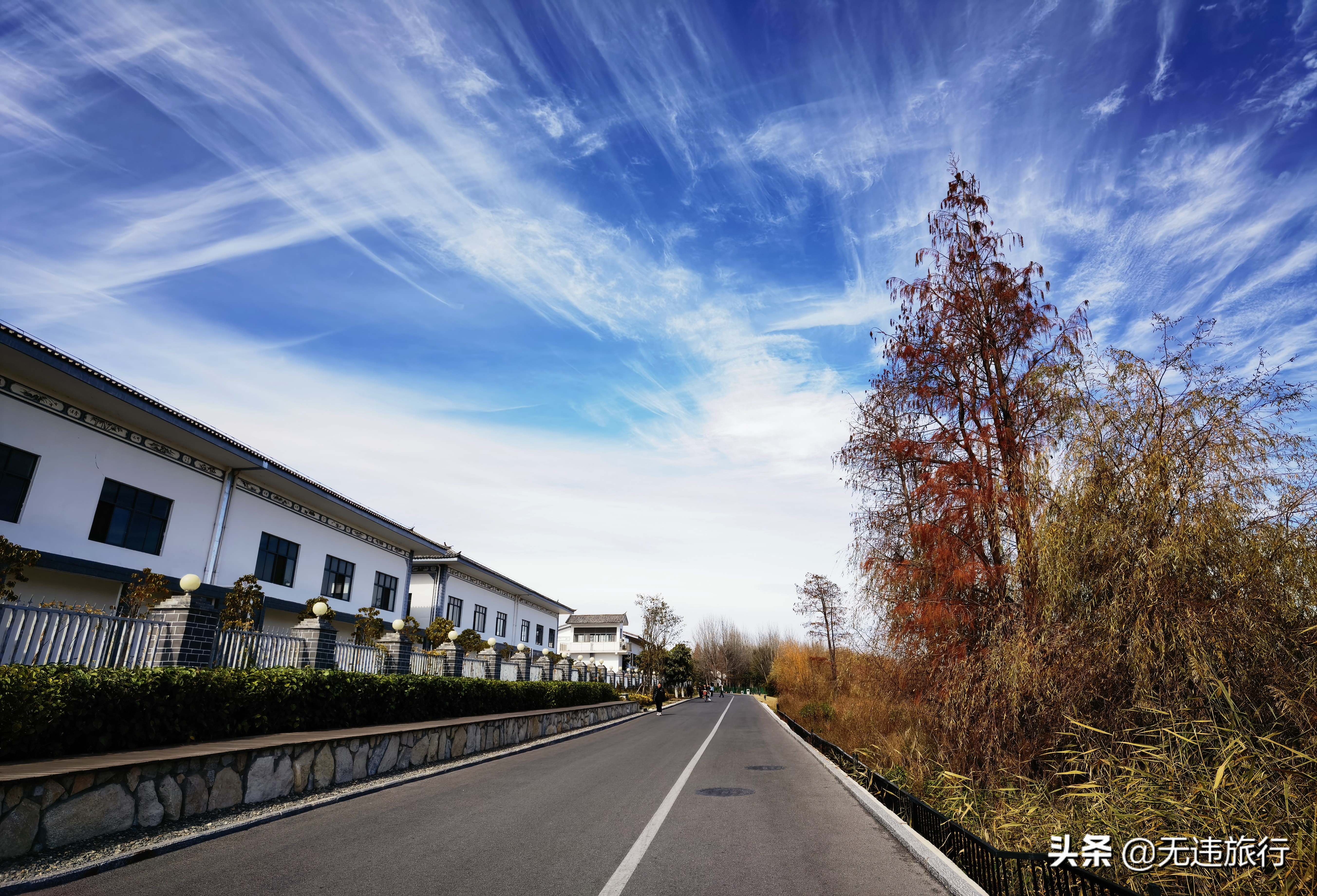 大理洱海龙龛码头看日出,大理洱海龙龛古渡风景