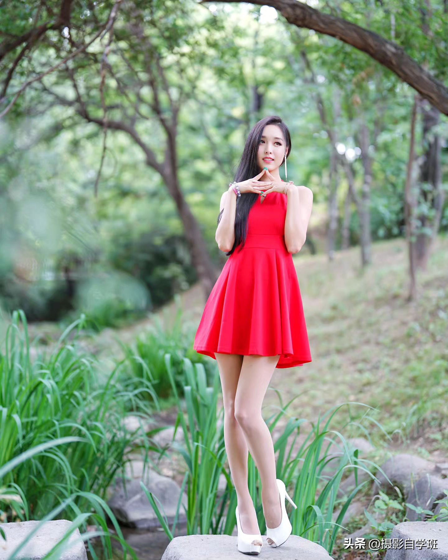 中年女性拍照姿势大全秋天,中年人像摄影摆姿技巧大全