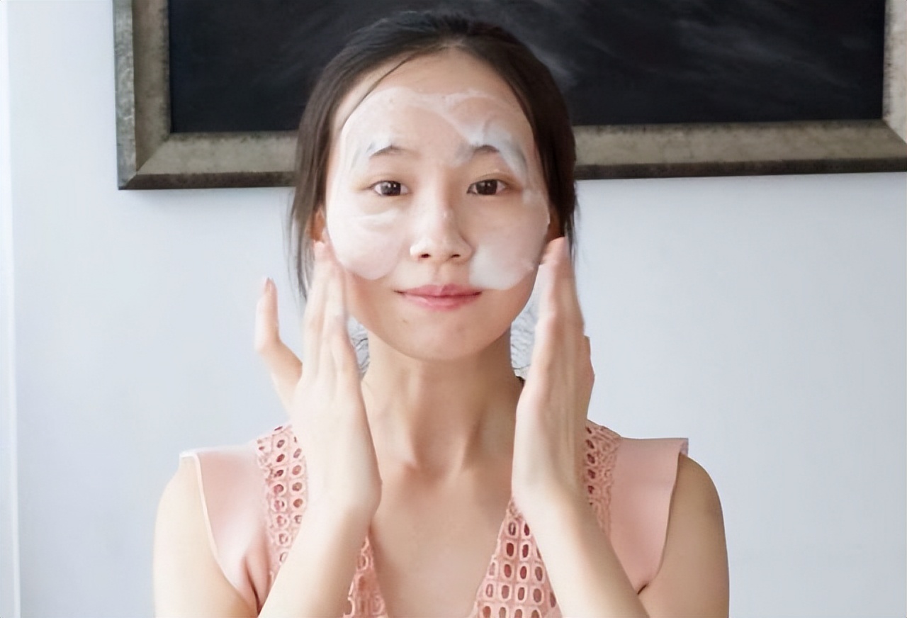 手把手教你护肤小妙招,20个小技巧帮你完美避开护肤误区