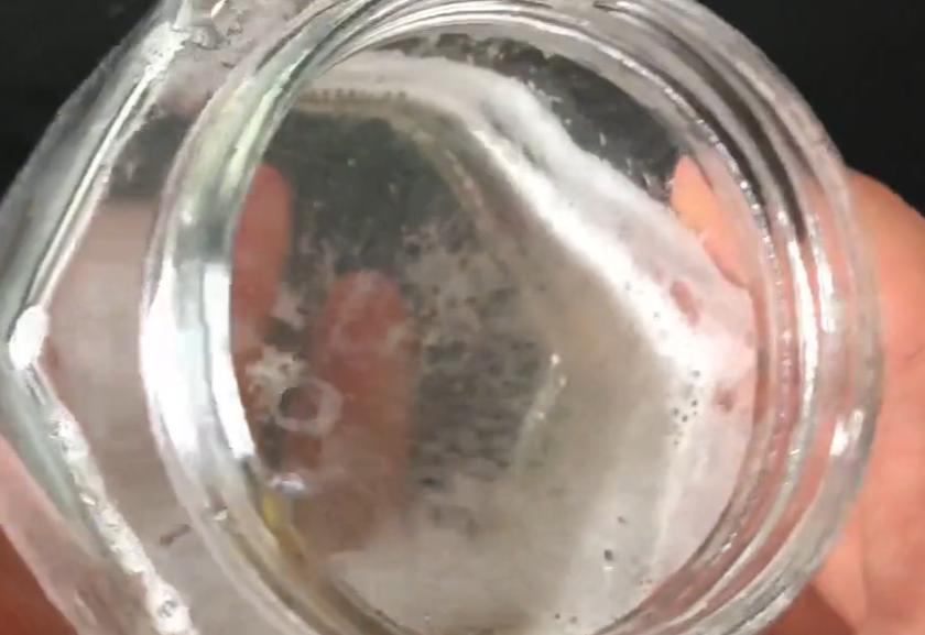 喝蜂蜜水的4大禁忌你了解几种,喝蜂蜜水的正确方法和注意事项