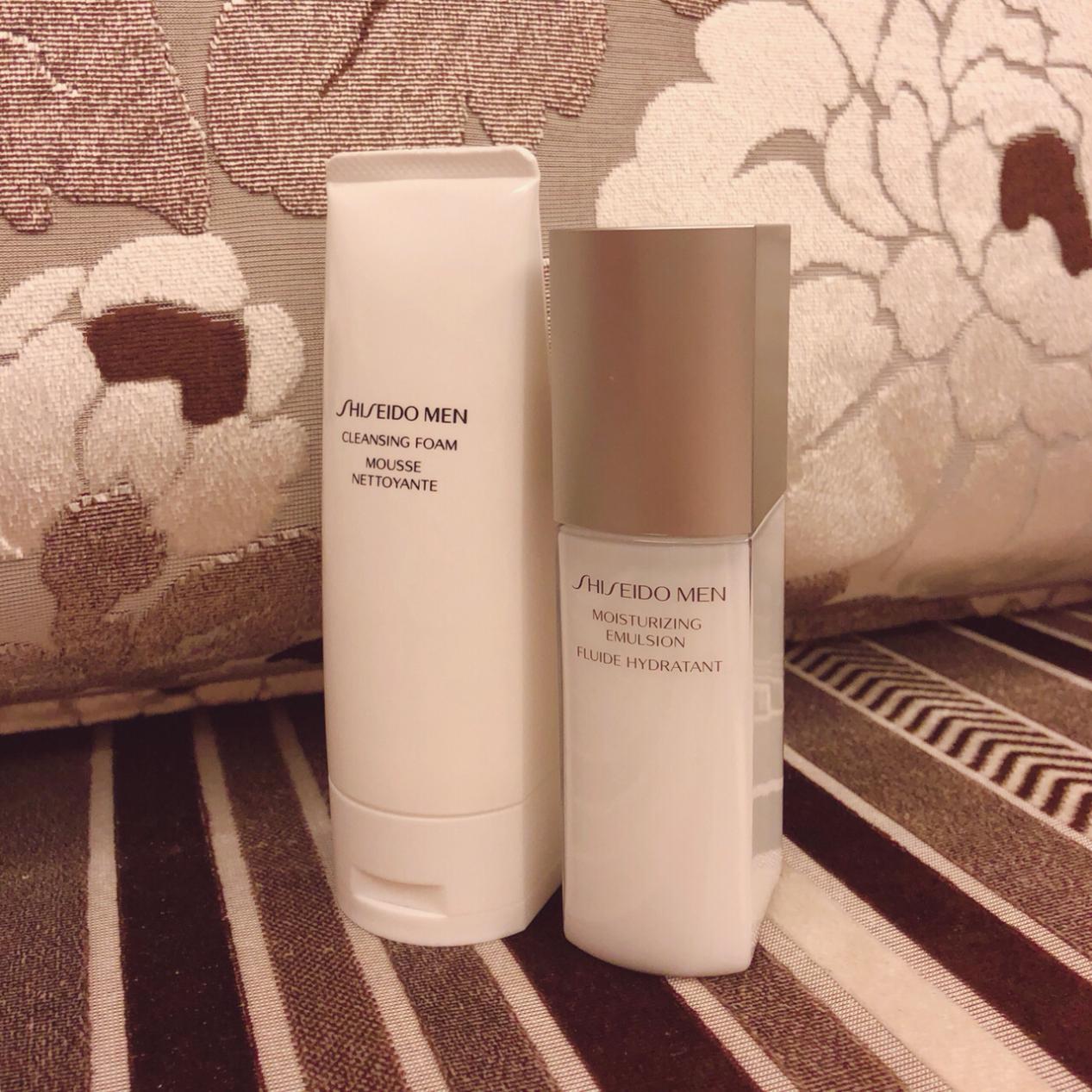 美白洁面乳真的能美白吗,美白净透保湿洁面乳好用吗