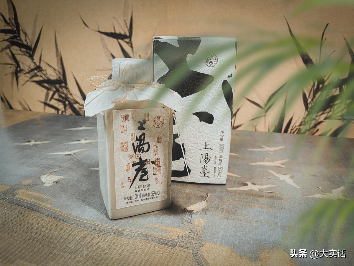 诗仙李白与酒仙李白，文人的浪漫与豪迈，尽在杯酒之中