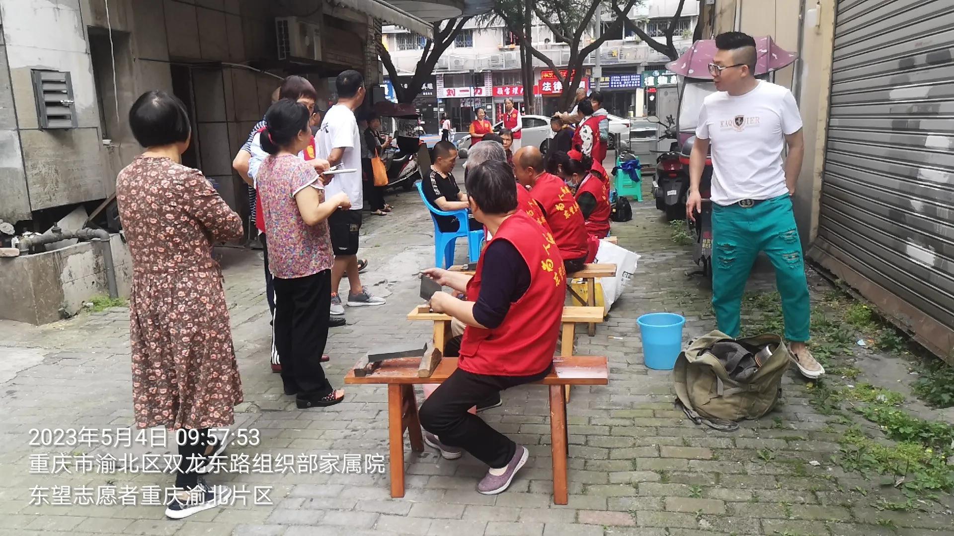 感谢自己无私奉献的志愿者,默默奉献的爱心公益志愿者们