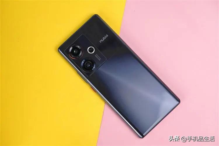 推荐3款目前超值得买的旗舰手机,最低只要2489元起!