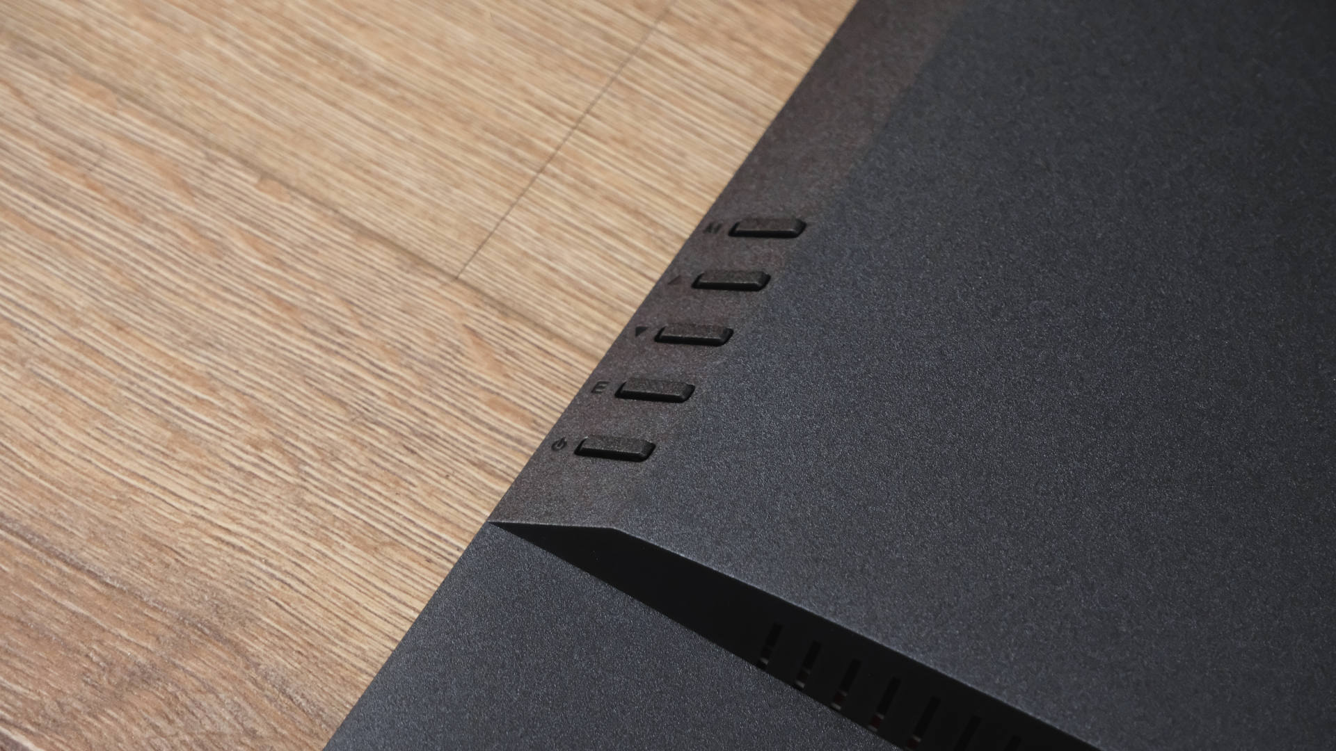 hkct4000显示器,hkcv2712显示器怎么样