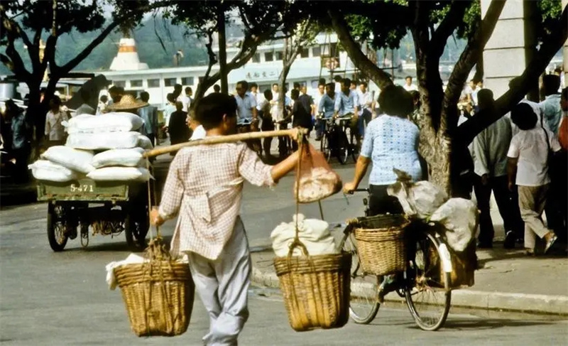 黑老大徐宗涛,父亲被枪杀,审判卷宗拉一车,材料用坏两台复印机