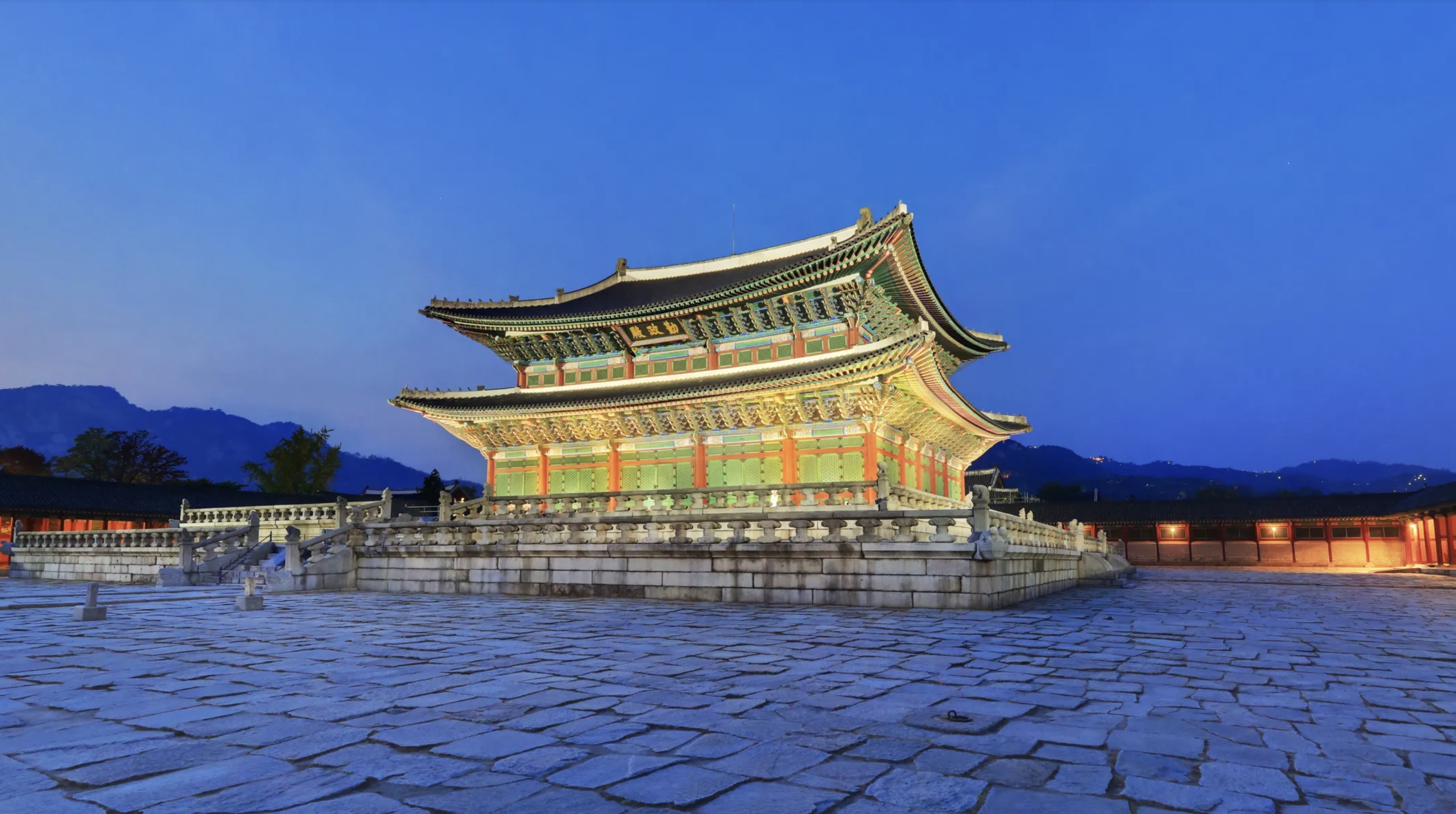 gucci2022时装秀时间,gucci2024早春大秀在哪里