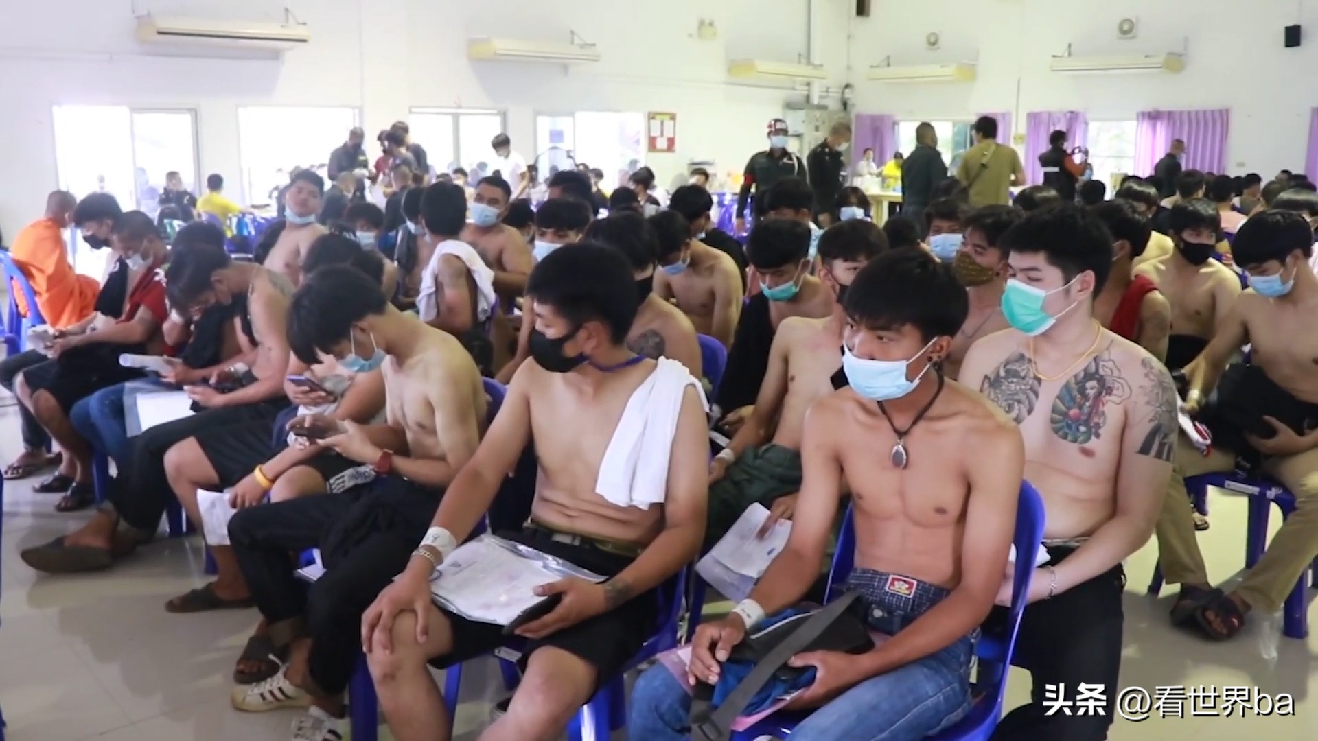 泰国变性皇后参加征兵,泰国皇后服兵役