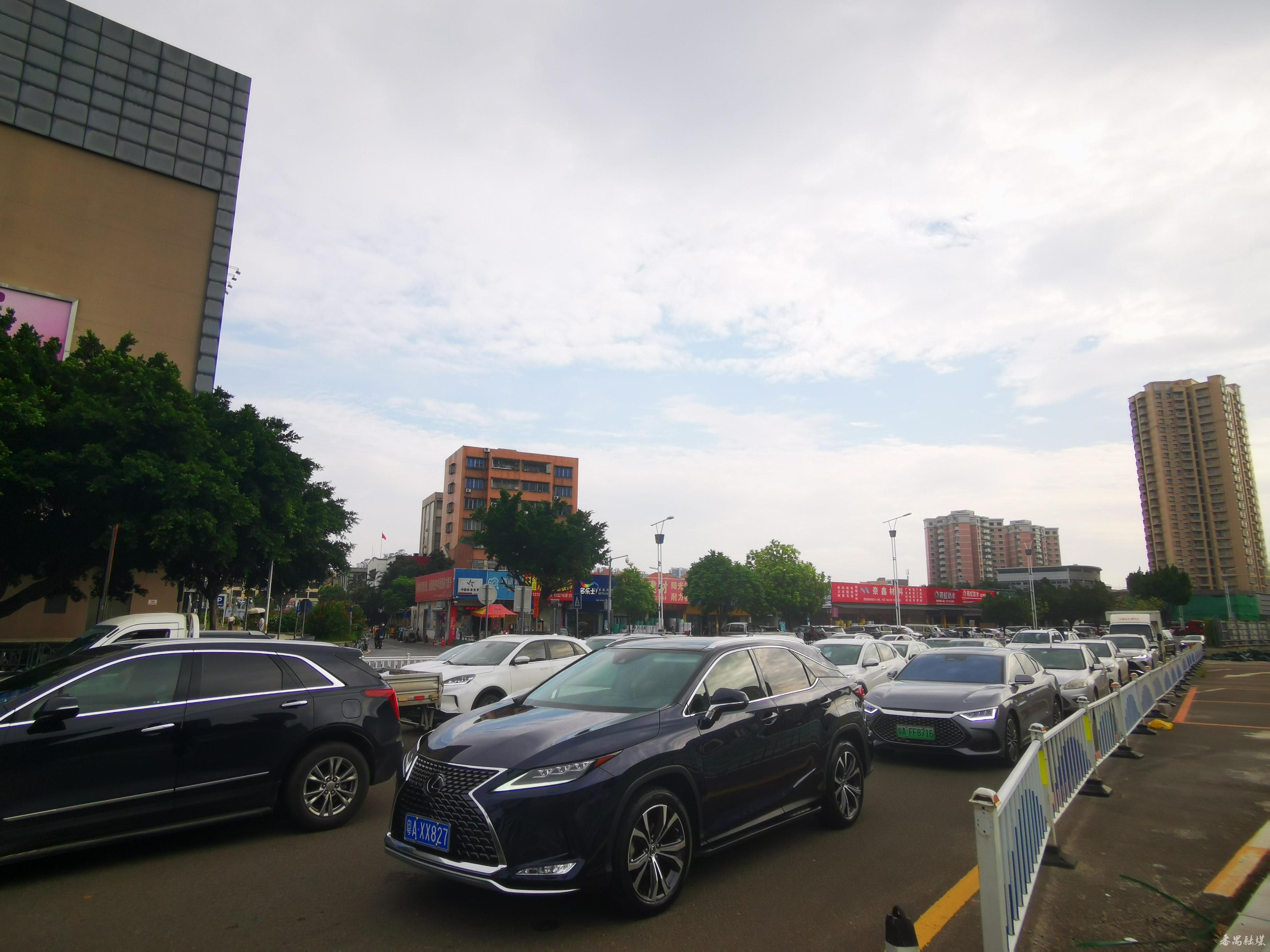 关于市区部分路段占道施工的通知,占道施工路面与人行道恢复方案