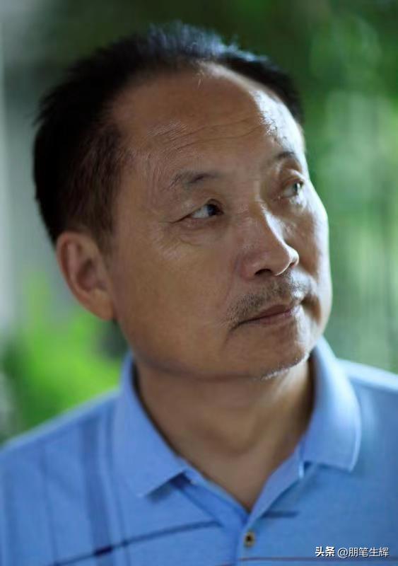 有人说，喻善平老师是一团火