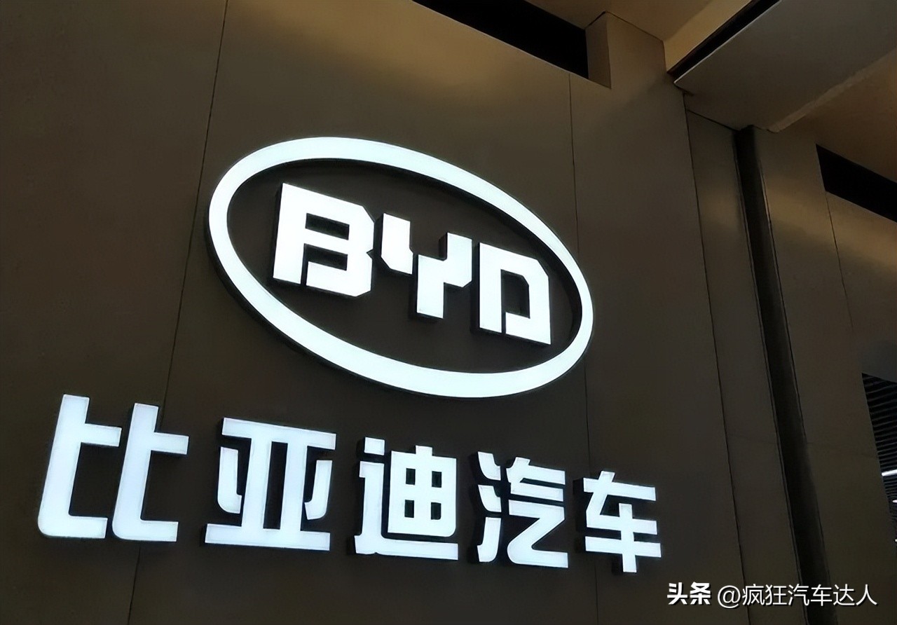 特斯拉与比亚迪的区别,特斯拉modely和比亚迪唐dm对比