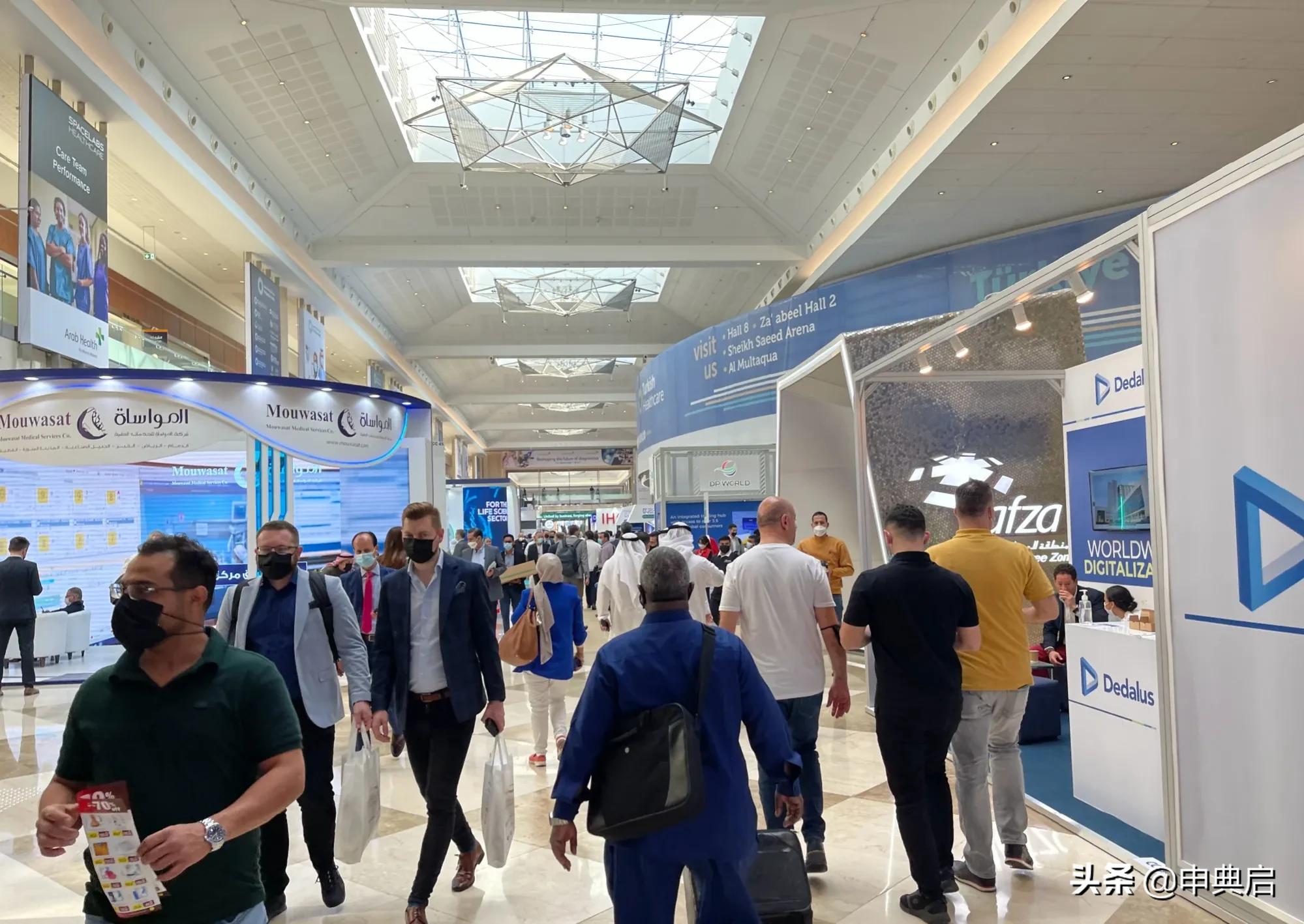 小吴在迪拜的医疗用品展,小吴迪拜
