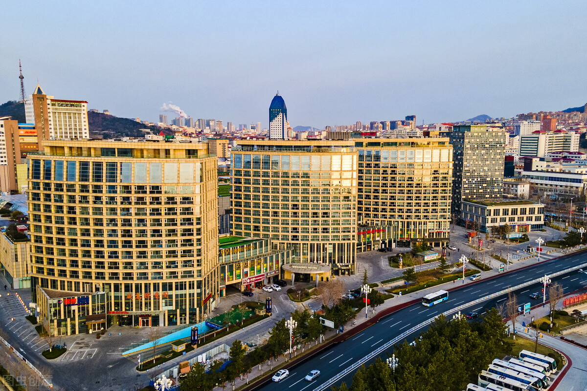 威海和珠海哪个更适合养老,威海真的适合养老旅居吗