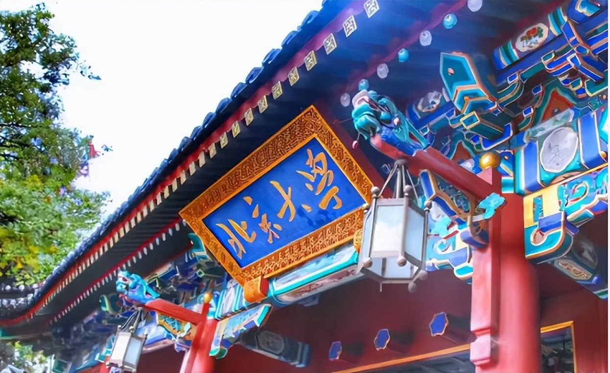 范跑跑汶川地震亲历记,汶川地震老师范跑跑逃生