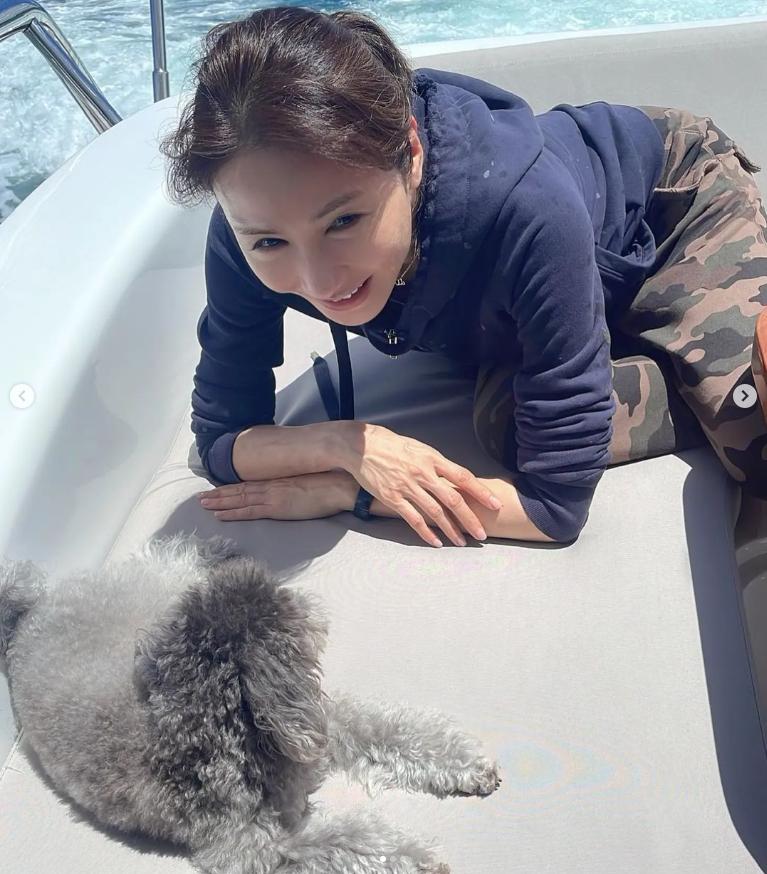 47岁最有气质的女星,身材最好的15位中年女星