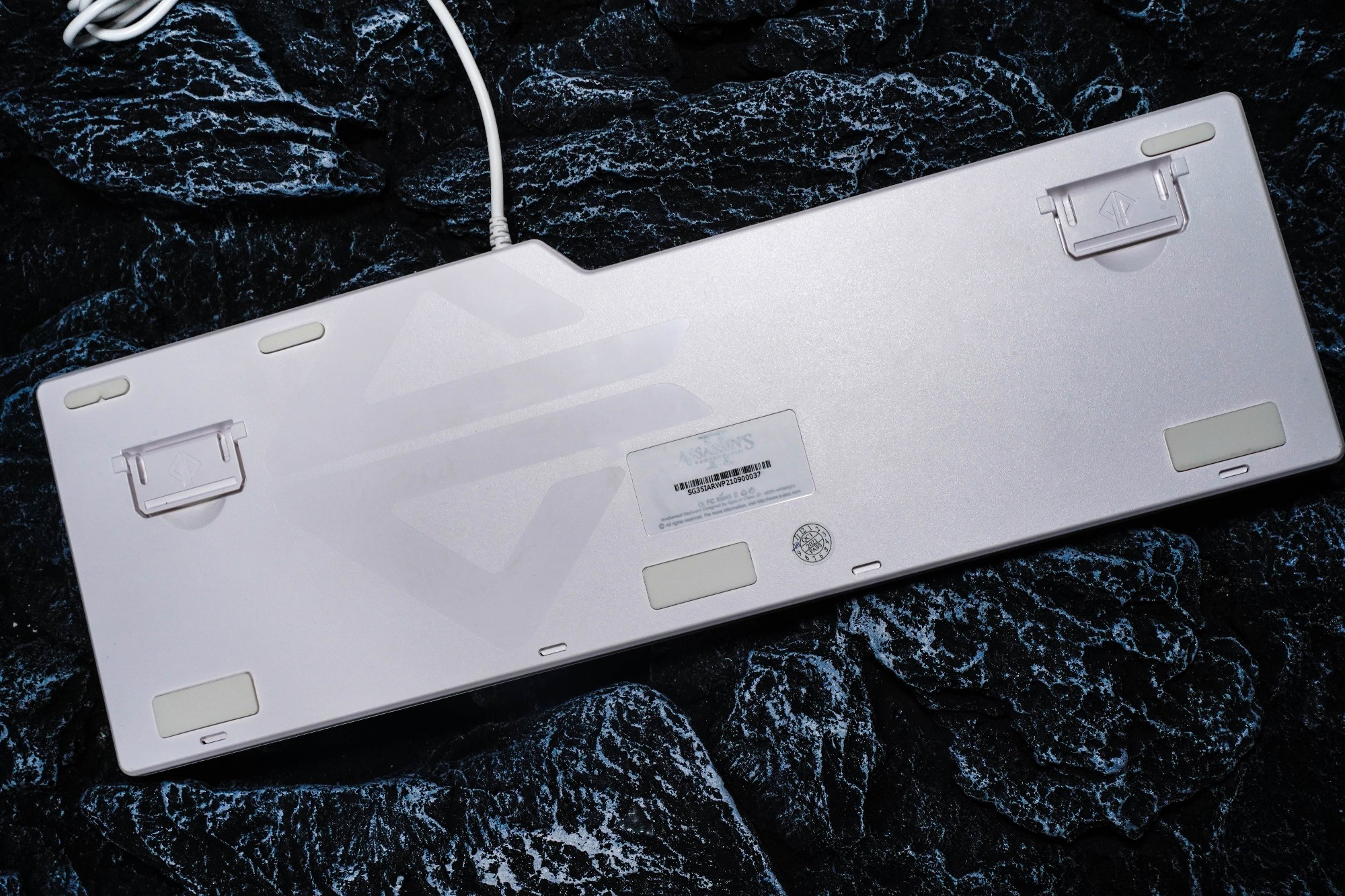 黑爵ak35i键盘茶轴红轴对比,黑爵键盘ak35i驱动器