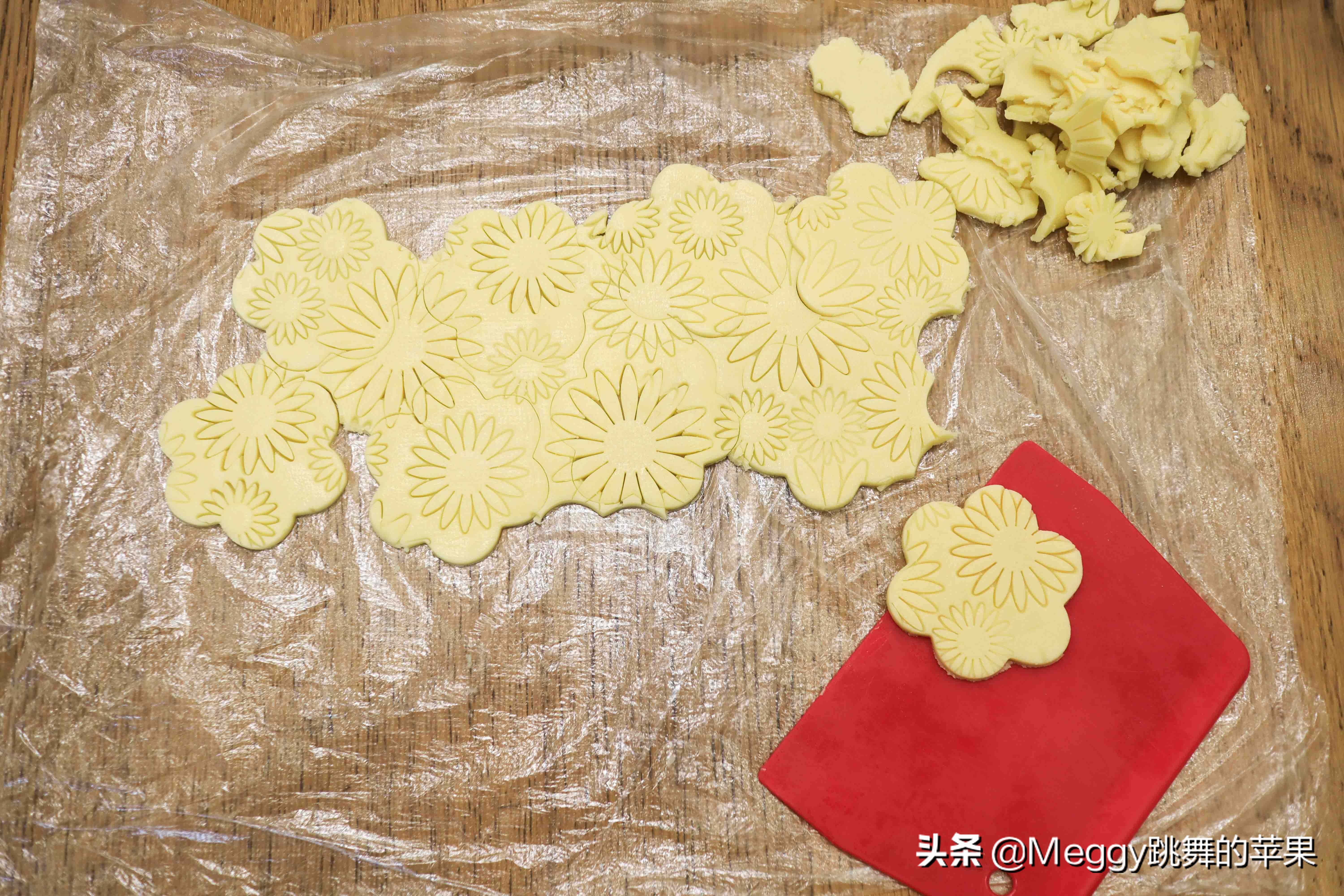 饼干不用模具怎么做才好看,这款又薄又脆的饼干超好吃