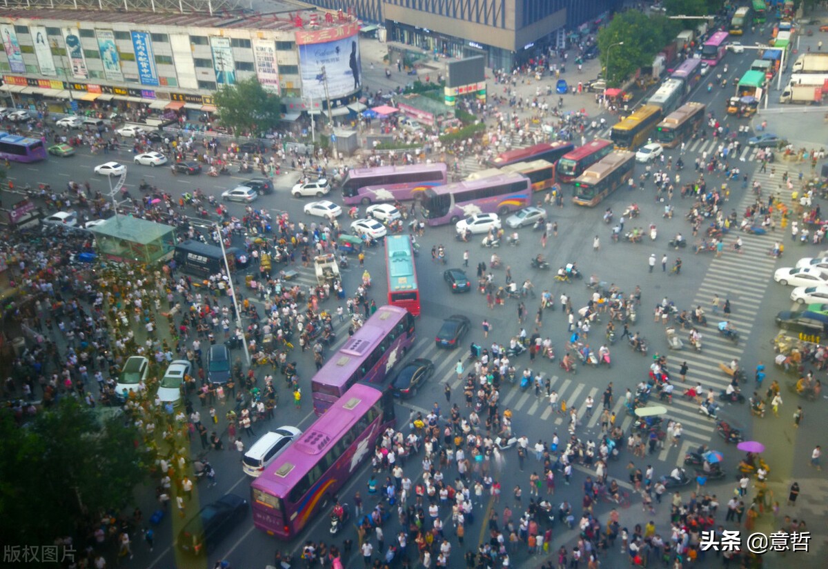郑州最大衣服批发市场,河南郑州中原第一城服装批发市场
