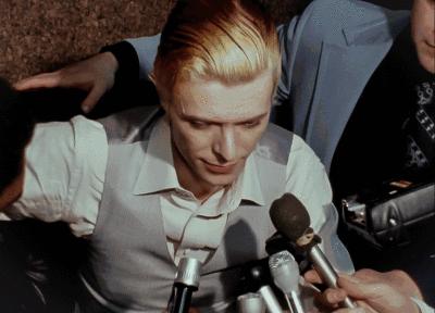 双性恋摇滚巨星：与超模跨越生死相恋，离世后全球轰动首相悼念