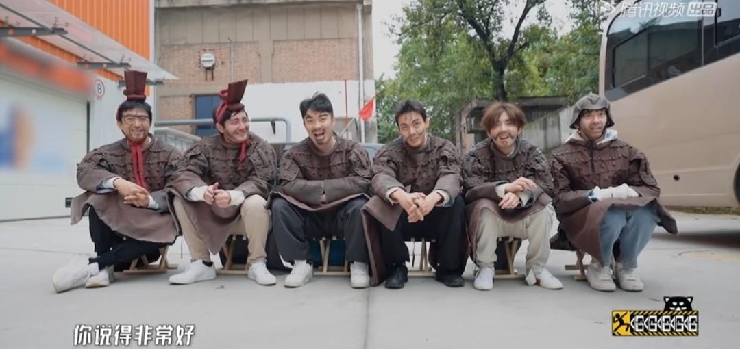 五哈第二季鹿晗为什么没来,鹿晗邓超通宵录制五哈引热议