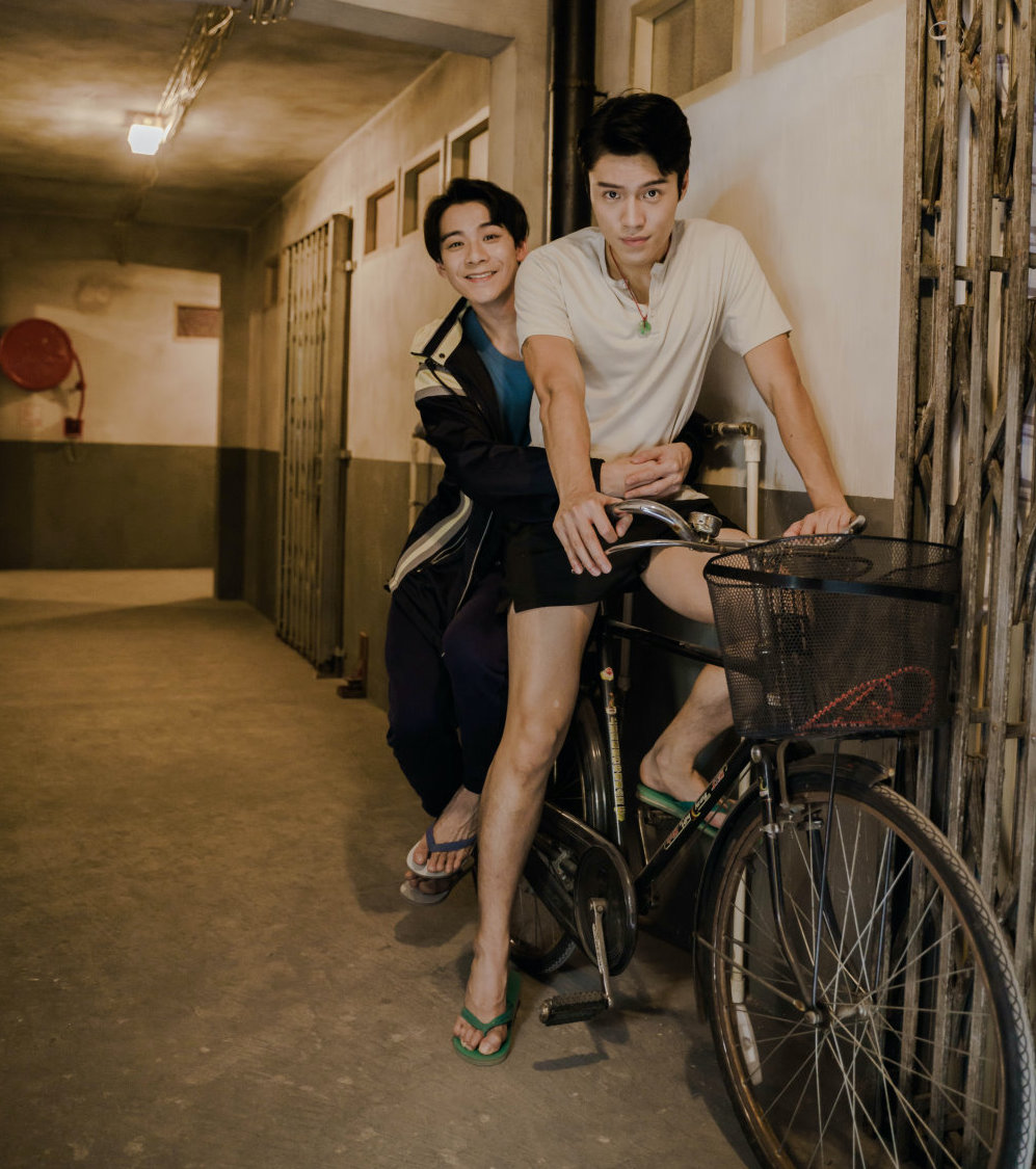 青春训练班电视剧粤语,刘德华周星驰年轻时电影