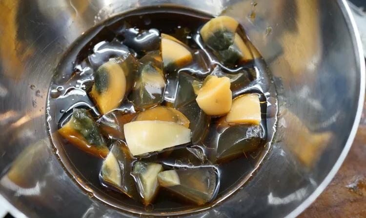 建议中老年别太节俭多吃这五种菜,老年人多吃五种高蛋白食物