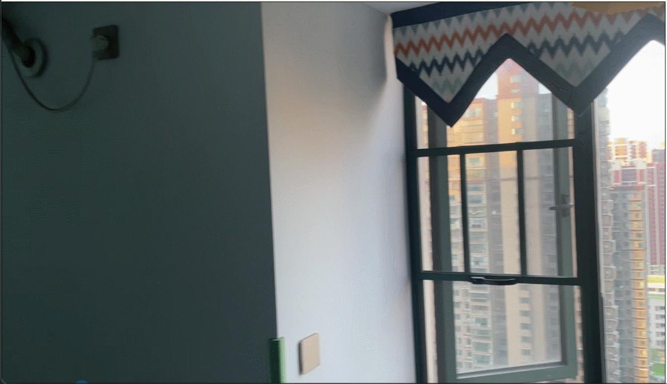 有它，挤啥电影院？AOCL1智能投影实测：2500ANSI流明+帝瓦雷调音