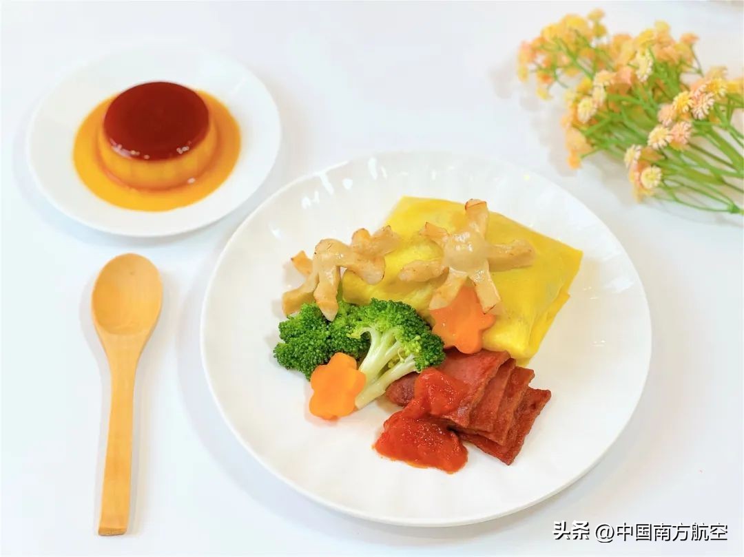 南航国际航班付费经济舱,南航飞机选餐流程