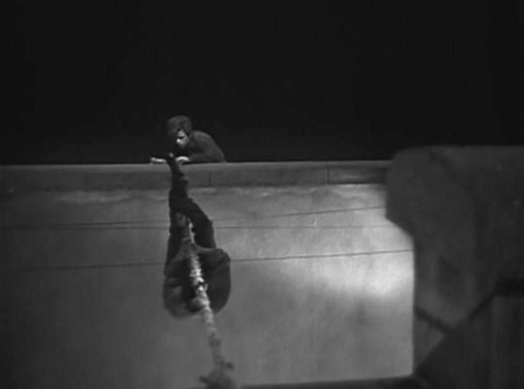 肖申克的救赎抄袭哪部电影,越狱跟肖申克的救赎