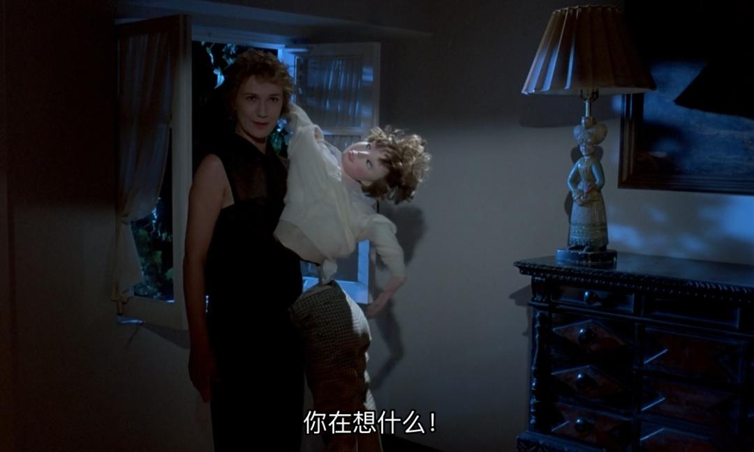 全球最美女人，在这部R级片里颠覆到我不敢认