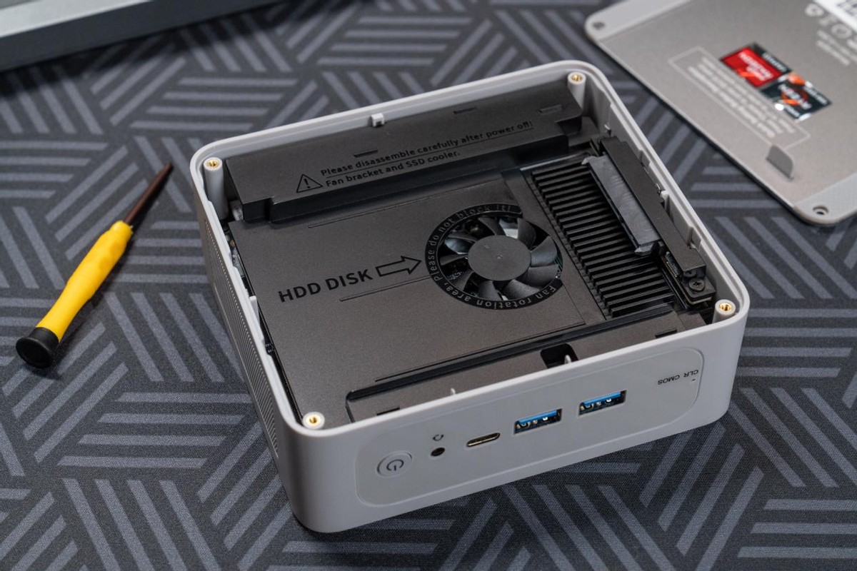 零刻迷你主机ser5max拆解,零刻ser5max迷你主机评测