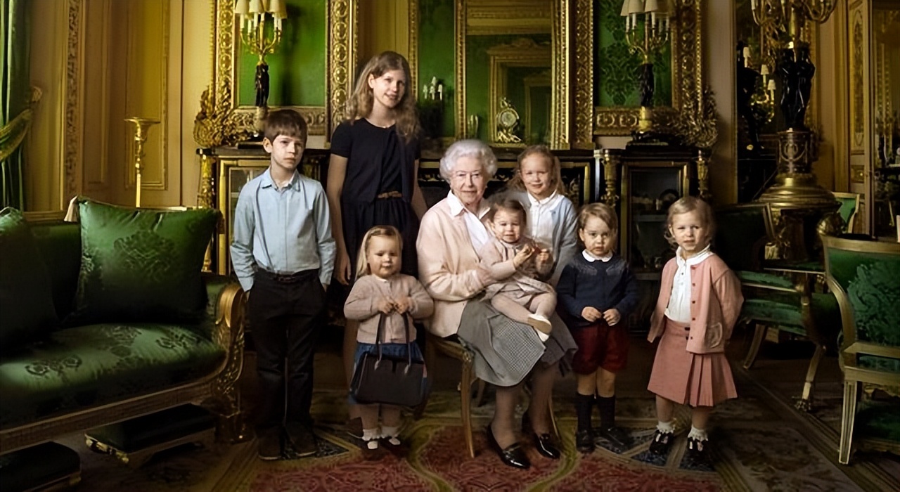 英国王室乔治小王子出巡萌样曝光,英国王室乔治小王子可爱