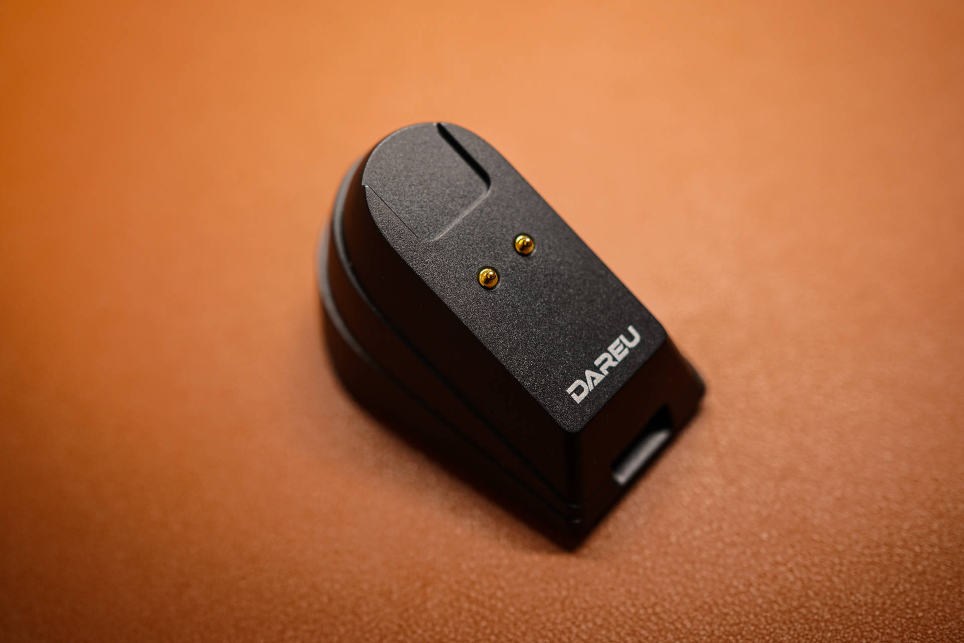 白天生产力晚上爱奇艺，八千字教你打造一键切换主题桌面