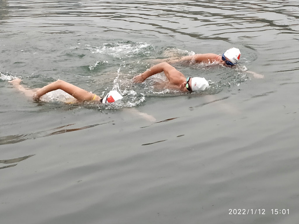 湘西欢乐冬泳人——向怀化水上部落“碉堡村”致敬