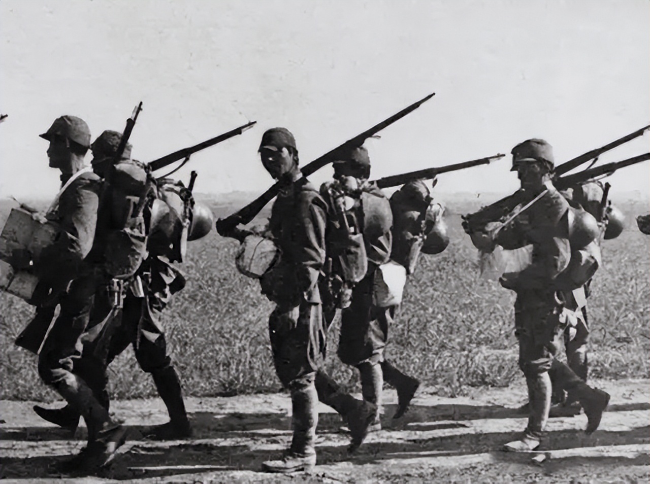 为什么中亚地区有大量朝鲜族人,有家而不能回的民族