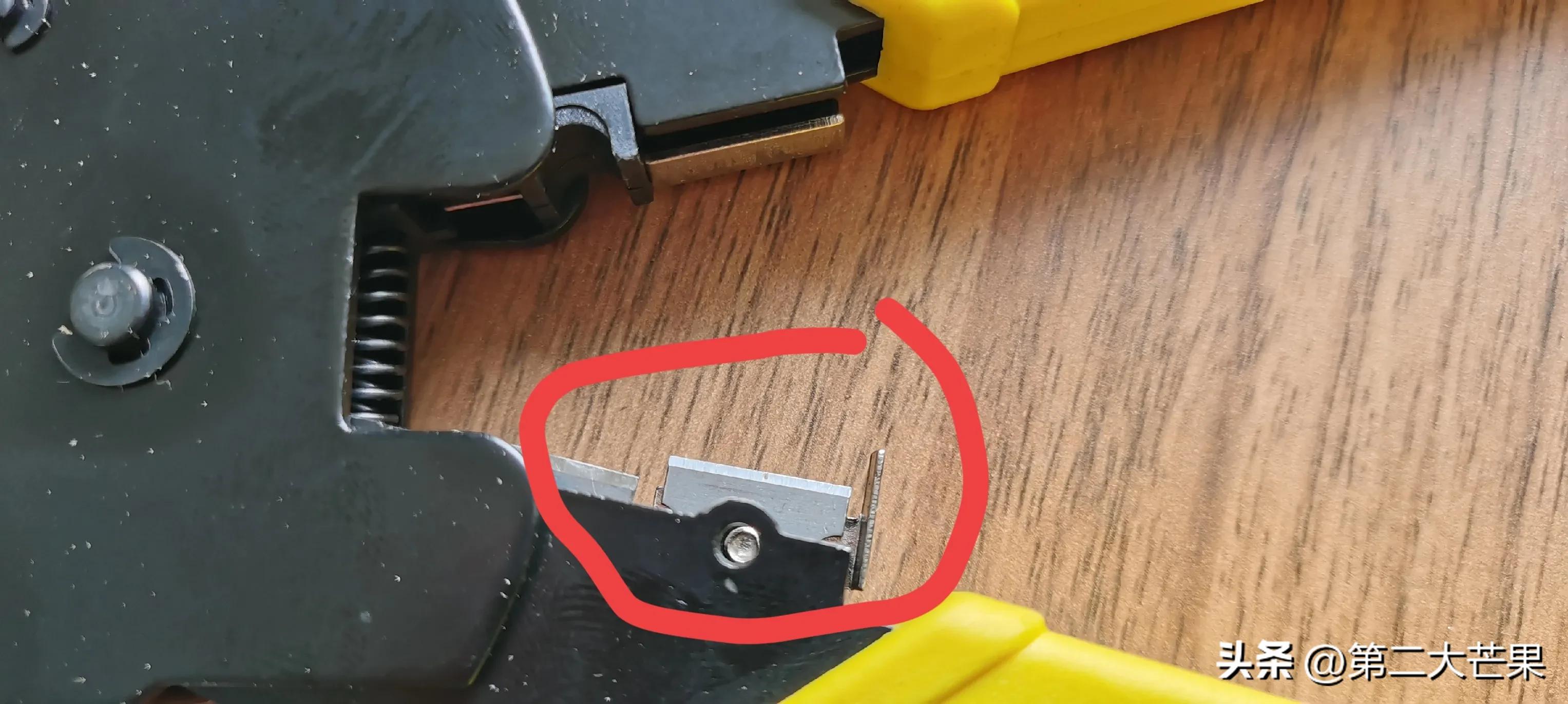 水晶头的接法不用钳子,水晶头的接法568a与568b的区别